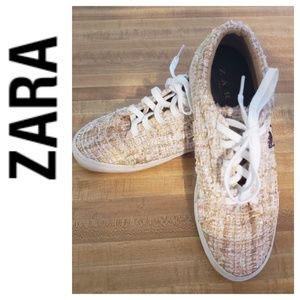 NWOT, Zara, Brand NewTweed with Sequins Sneaker,37